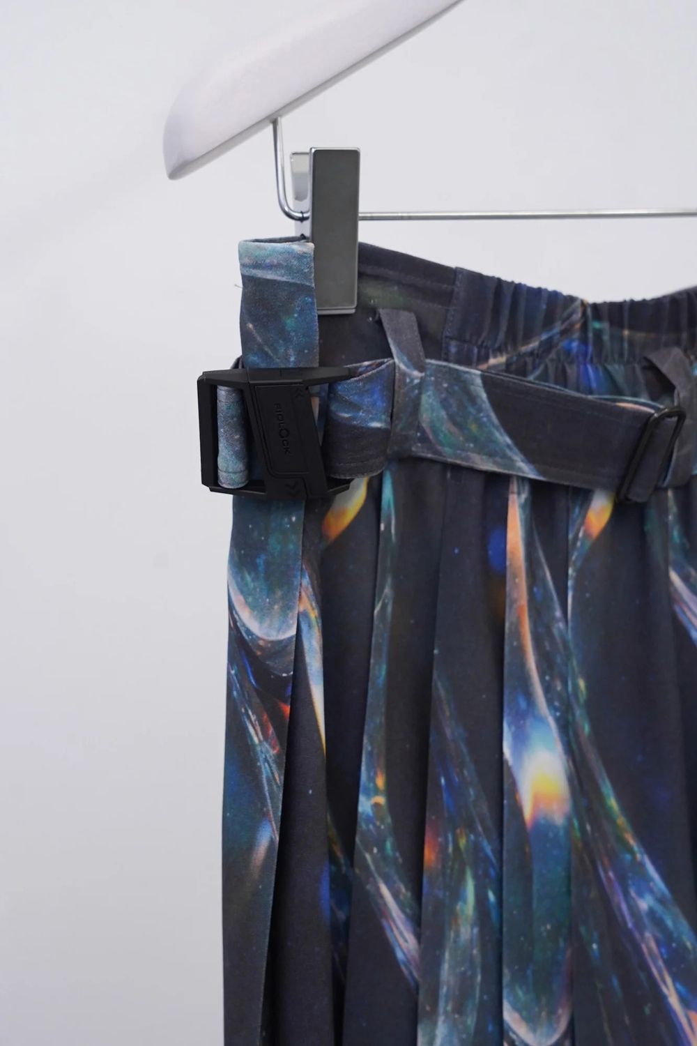 【26SS / 予約受付中】Hak Pleats Pants Oyster [deep]  - ハカマプリーツパンツオイスター [ディープ] / SS26BT05