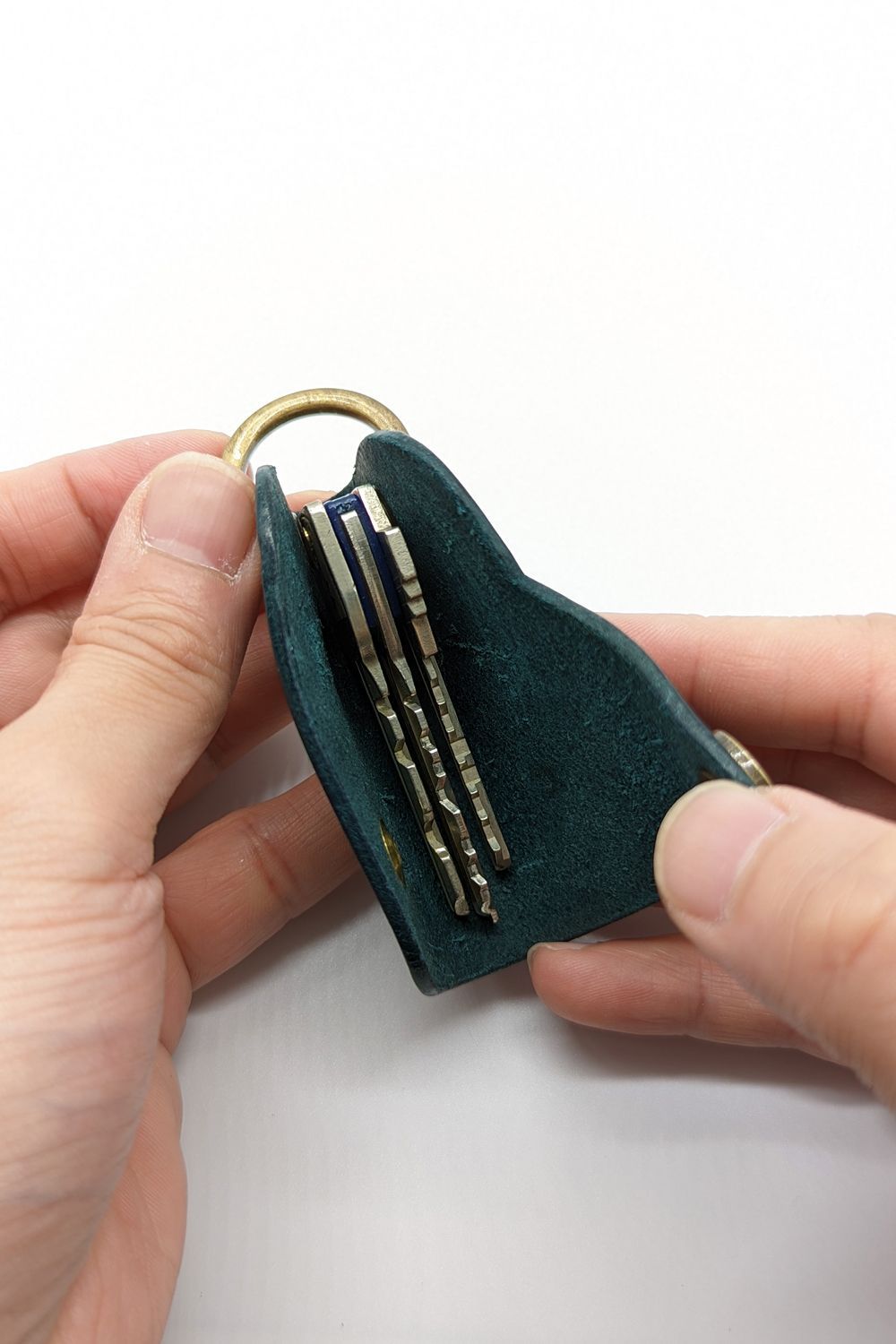 ボタンフックキーケース S [ブルー] / Button Hook Key Case [BLUE] - プエブロ