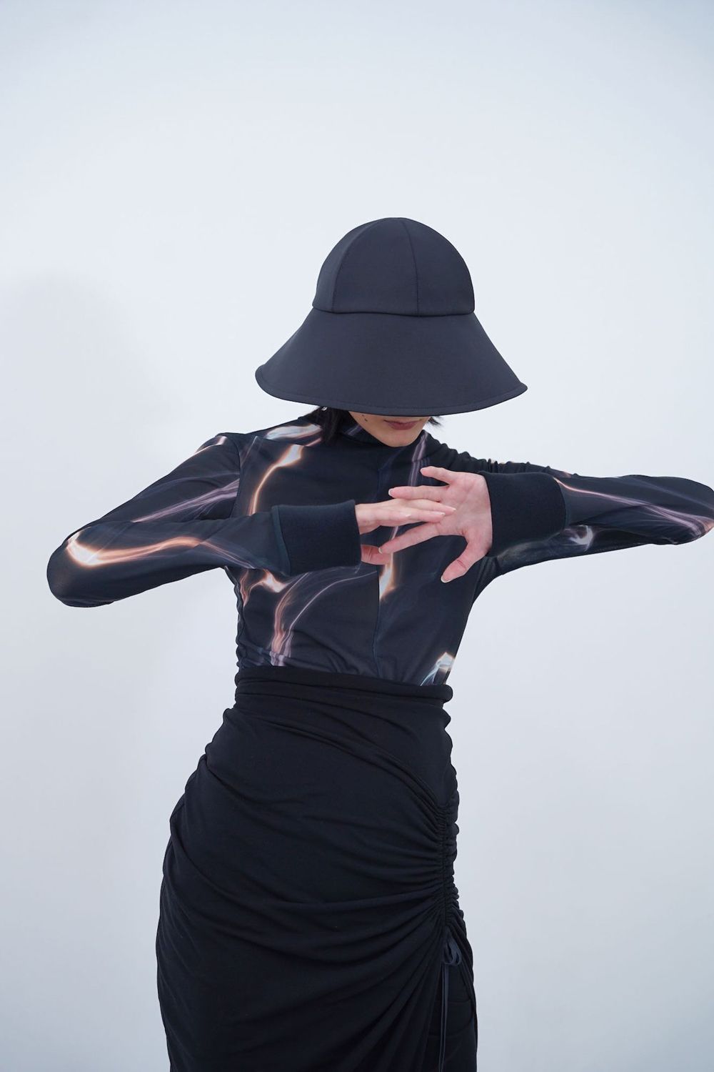 HATRA / Moebius Hat [black] AW23 AC01