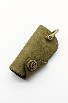 ボタンフックキーケース S [オリーブ] / Button Hook Key Case [OLIVE] - プエブロ