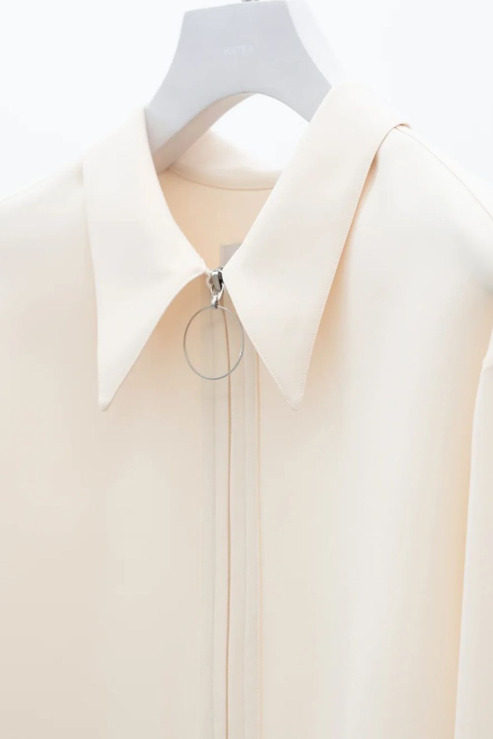 【アーカイブ展 / 1.18まで】O Blouse [ecru] - Oブラウス [エクリュ] / FW25SH02