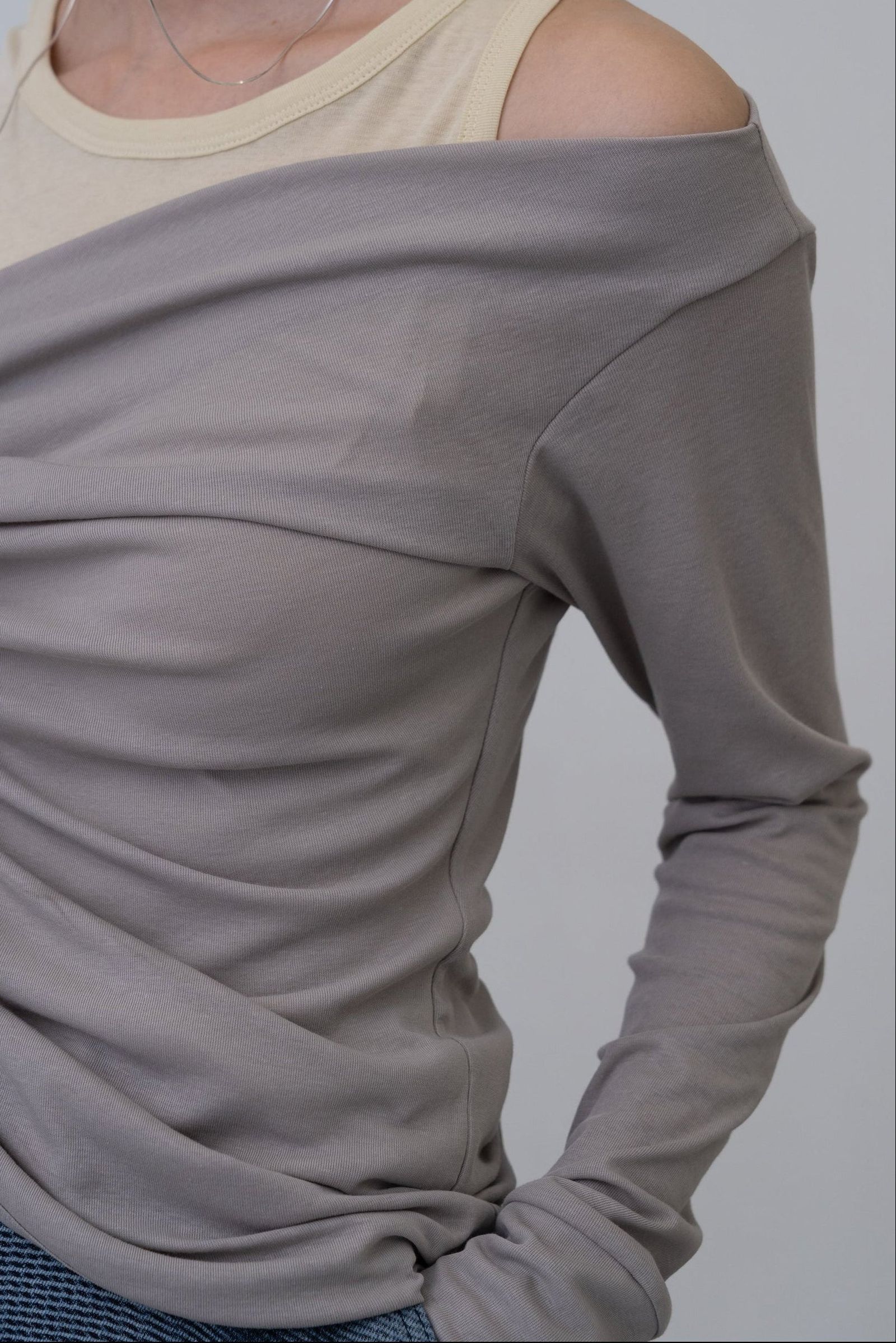Equil Tank [yellow-grey]