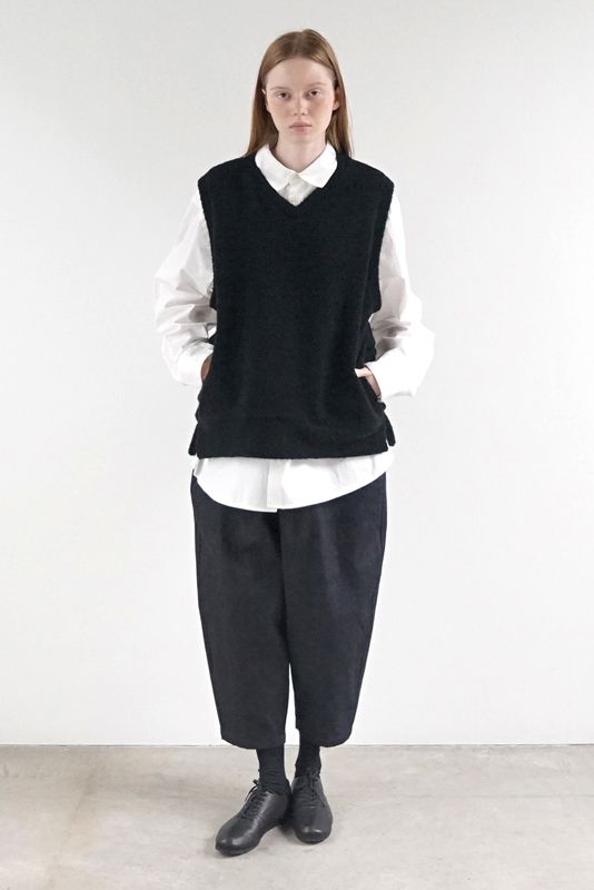【24AW】boa v vest [BLACK] - ボアブイベスト [ブラック] / vu-cut-011