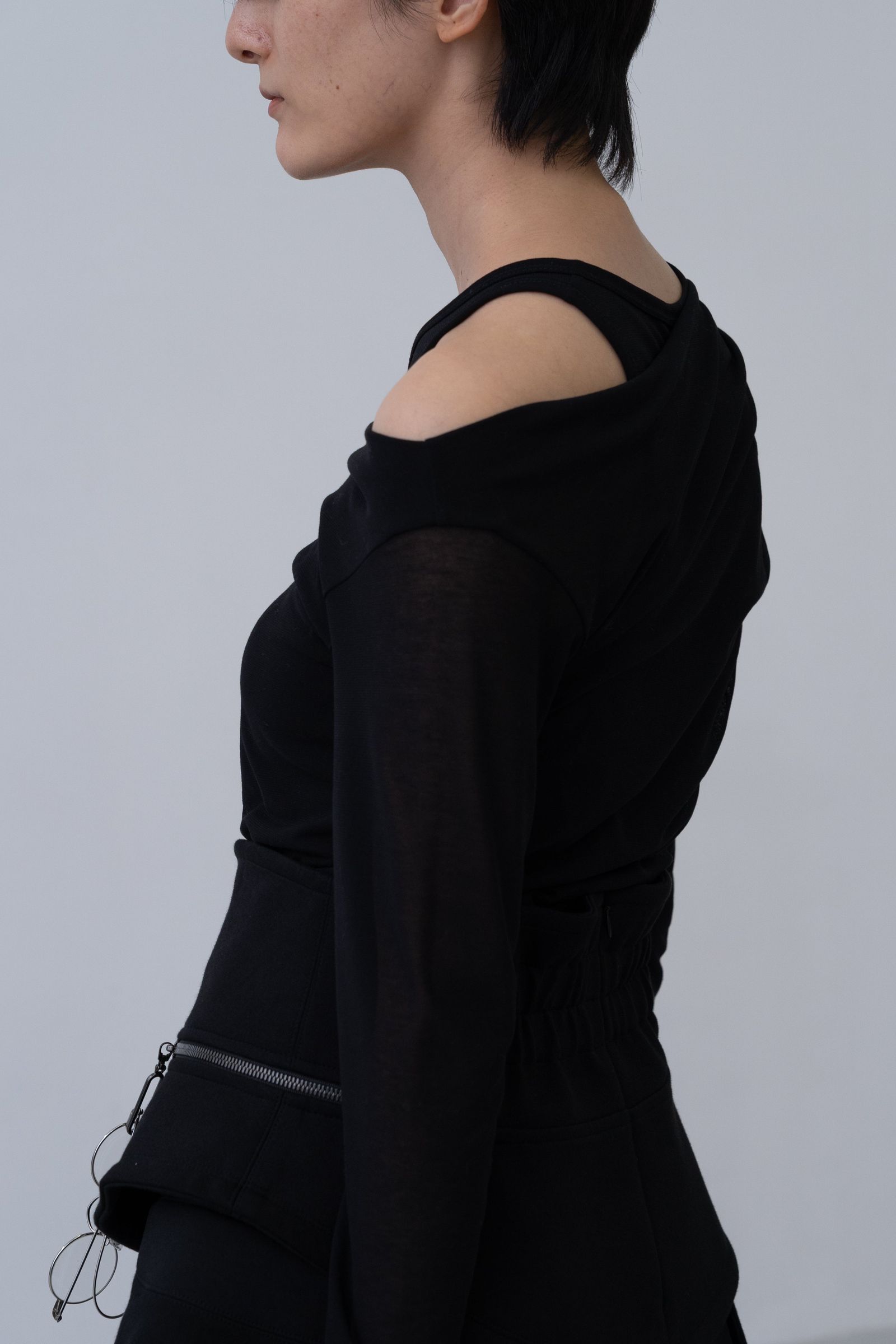 Equil Tank [black]