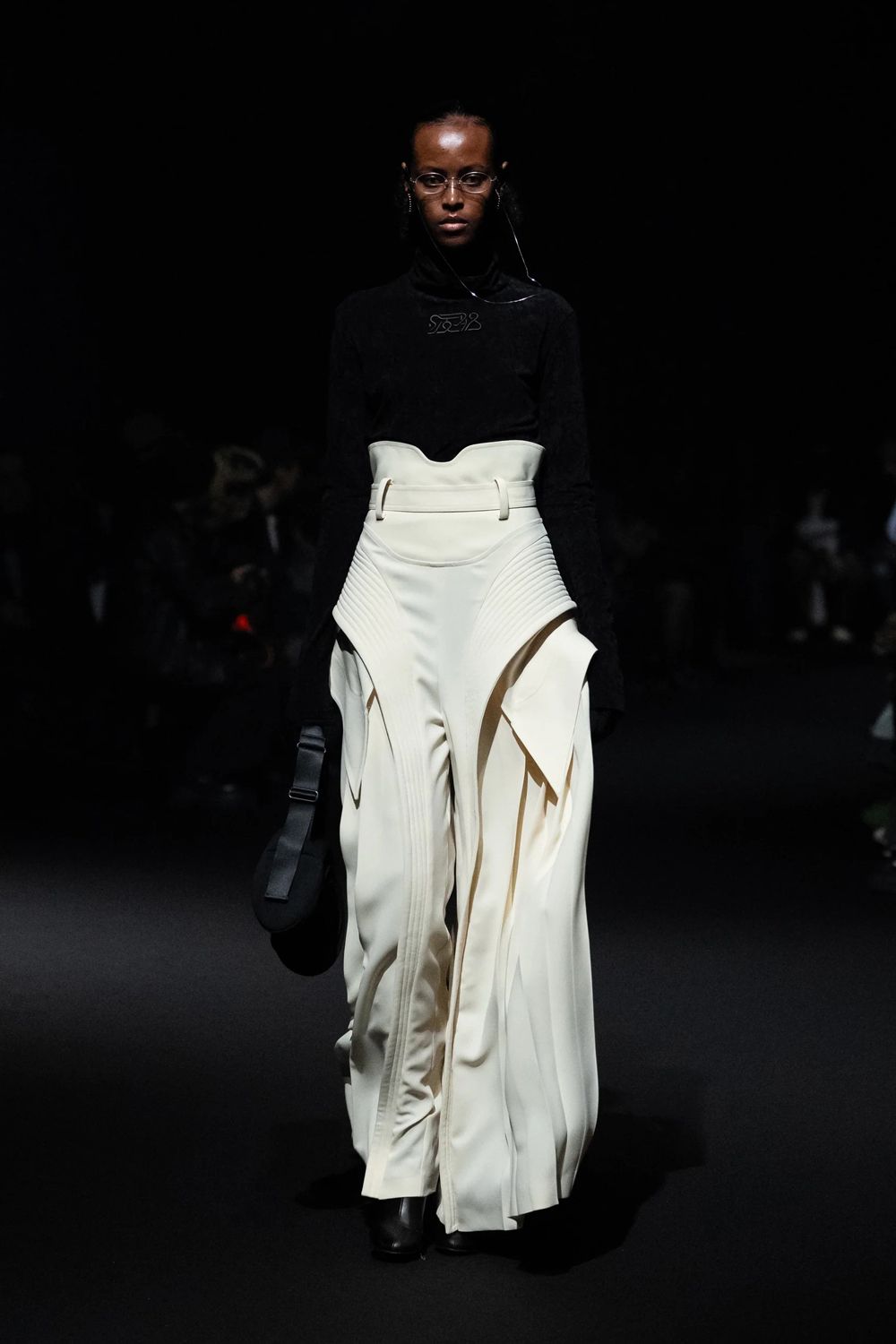 【アーカイブ展 / 1.18まで】Hi Wave [black] - ハイウェーブ [ブラック] / FW25TO06