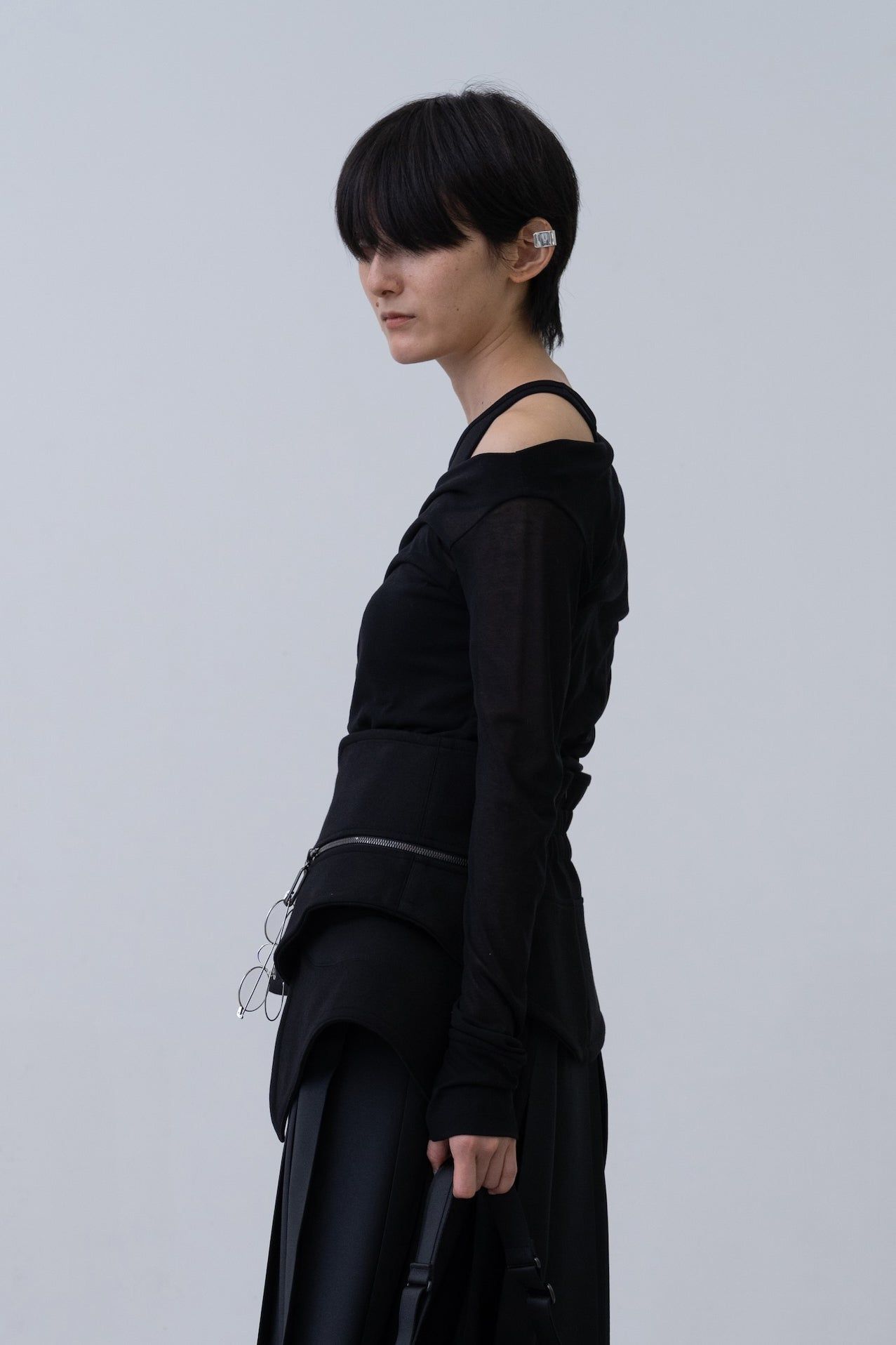 Equil Tank [black]