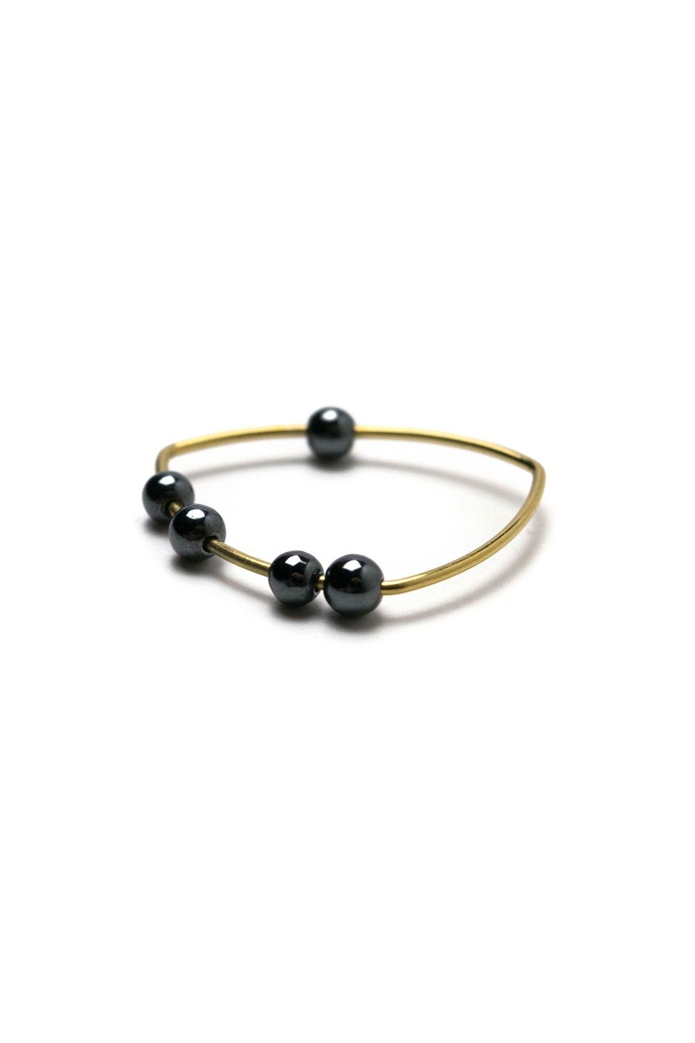 トライアングルリング / Triangle Ring with Hematite