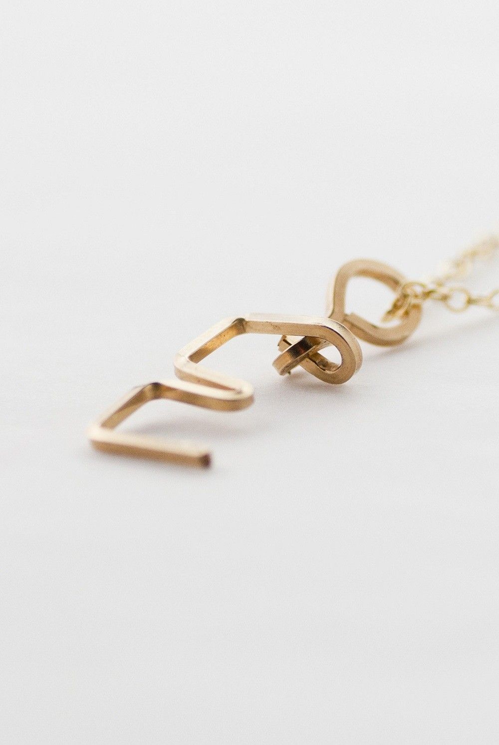 【ラスト1点】スモールアルファベット ペンダント ネックレス / Small Alphabet Pendant 【E】