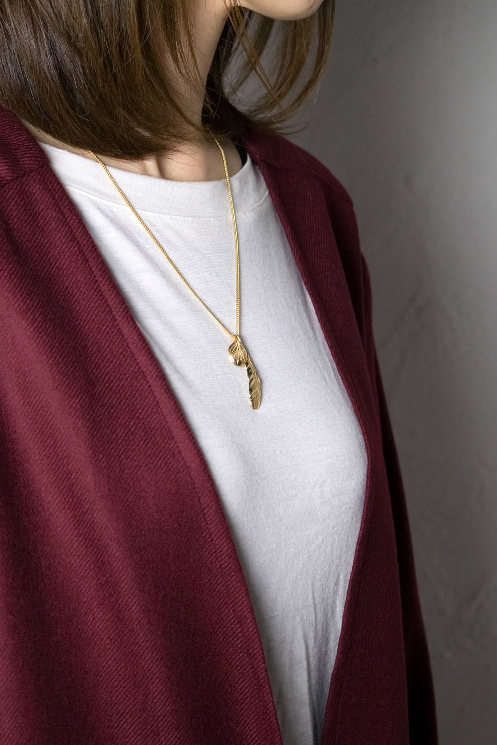 【お取り寄せ可能】New Leaf feather VERY SHINE Necklace [GOLD] / ニューリーフフェザーベリーシャインネックレス [ゴールド]