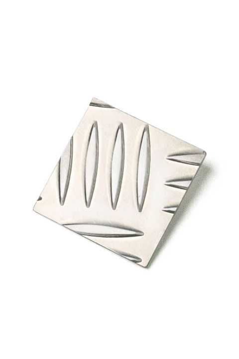 【お取り寄せ可能】シマコウハン・ブローチ [四角]