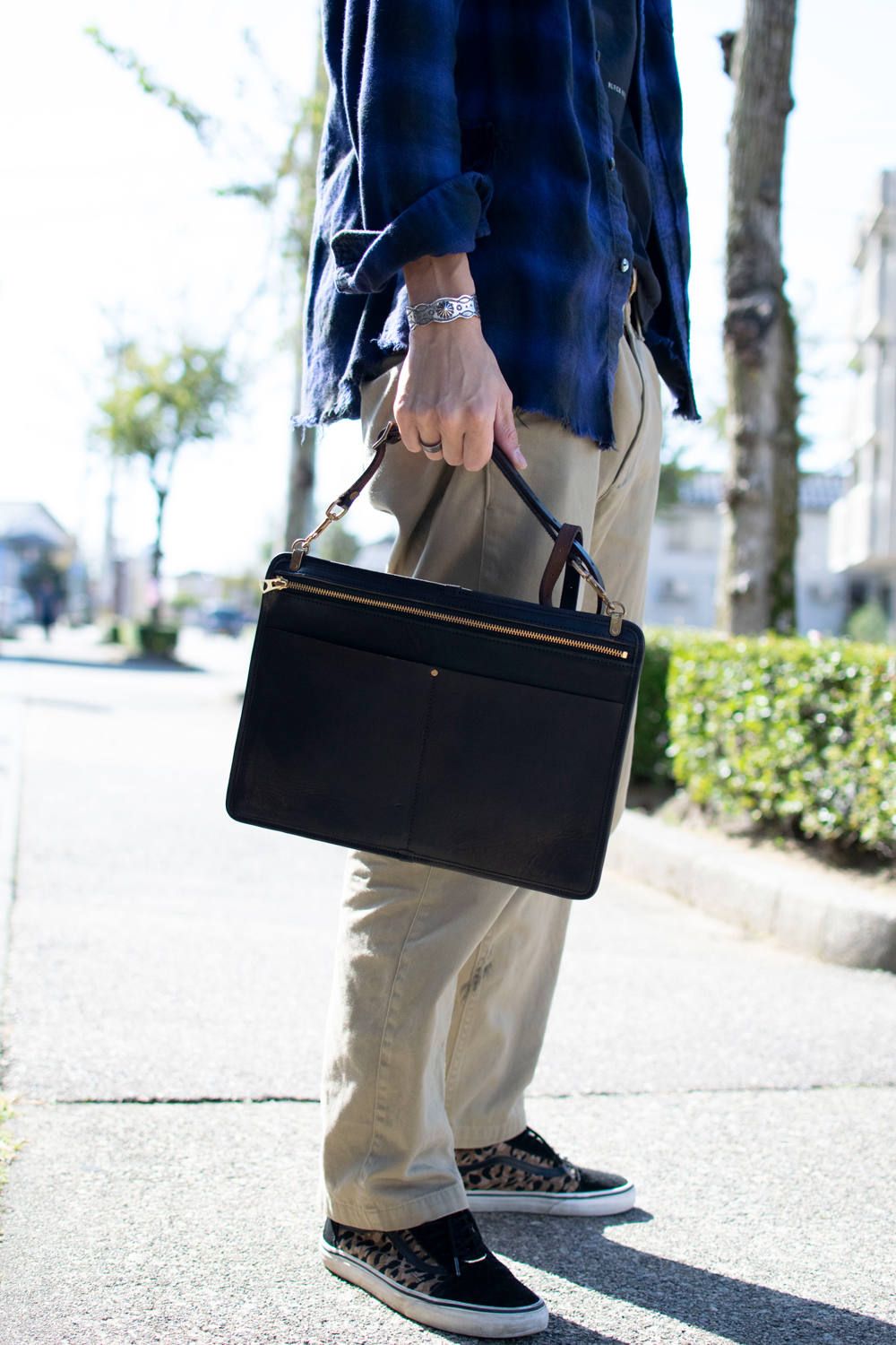 レザー 3ウェイサコッシュ [ブラック] / LEATHER 3WAY SAKOSSHU [BLACK]