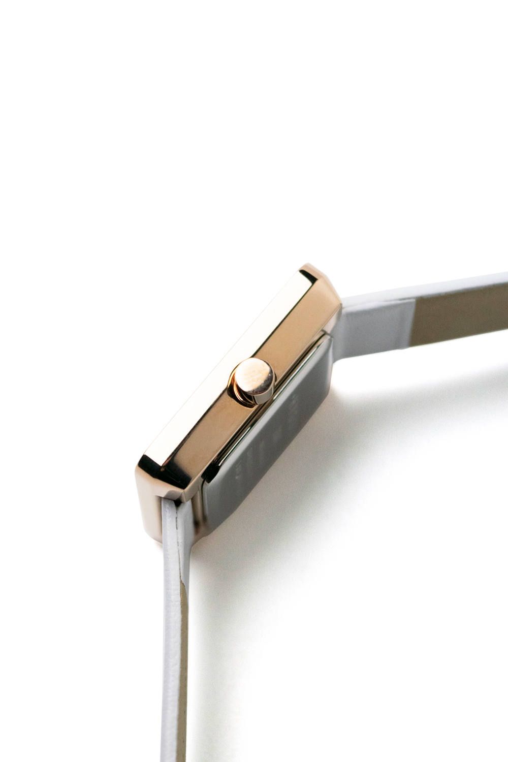 2089 [ROSE GOLD] / HGE020083