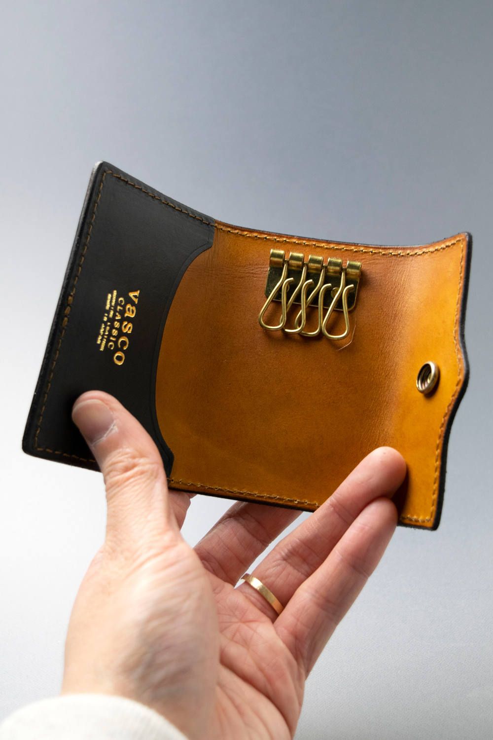 レザーネイバルキーケース [ブラック] / LEATHER NAVAL KEY CASE [NERO]