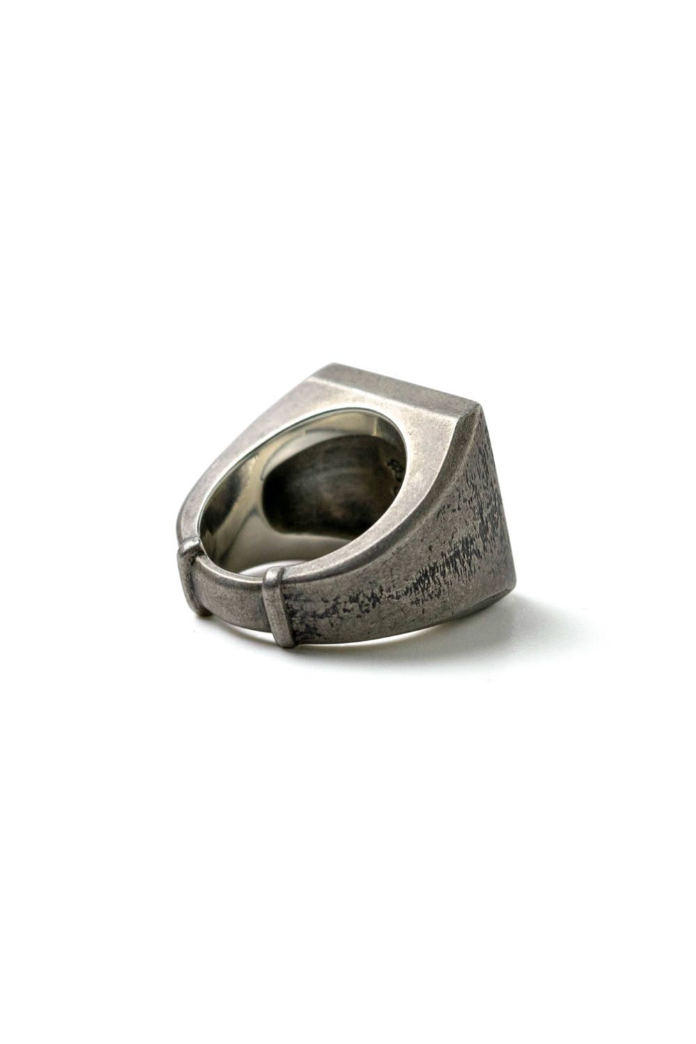 wall crack ring・stamp [black] / 印台 [ブラック]