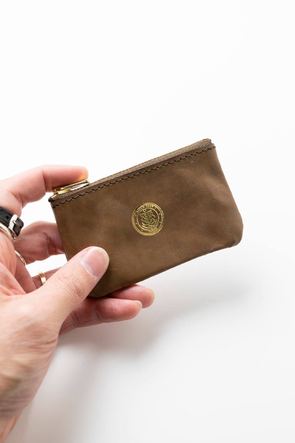 レザーネイバルジップケース [オリーブ] / LEATHER NAVAL ZIP CASE [VERDE]