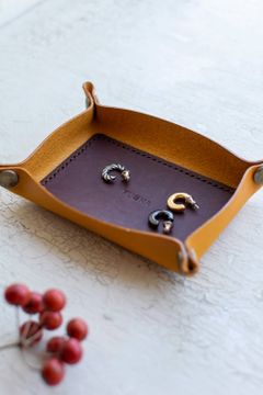 レザートレイ [イエロー] / LEATHER TRAY [YELLOW]