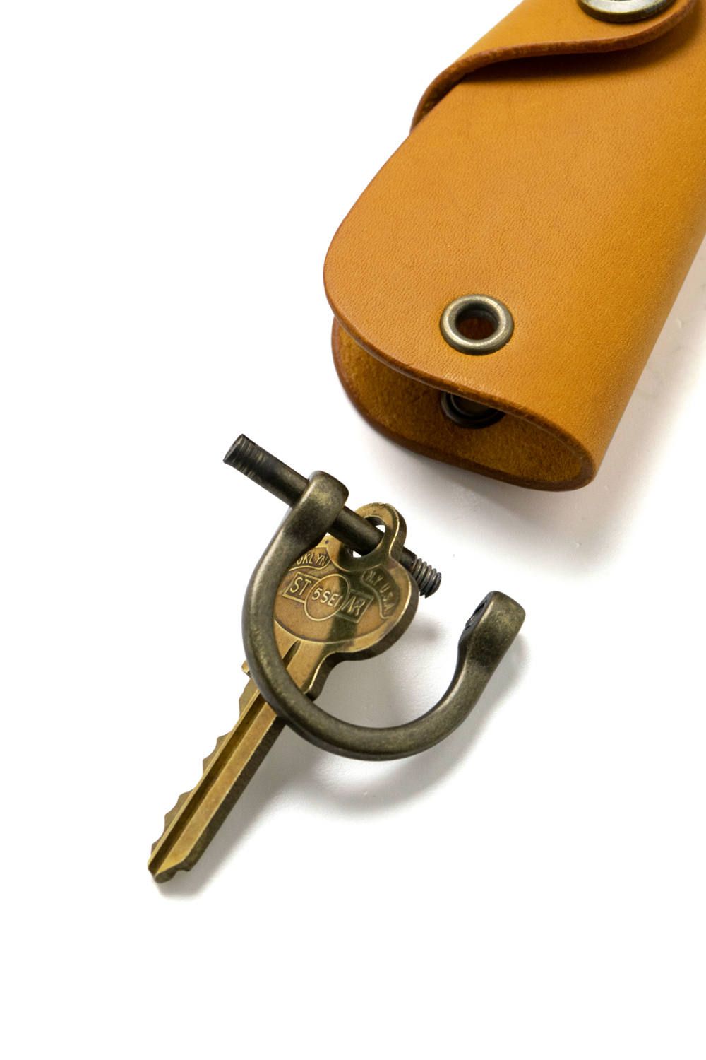 ボタンフックキーケース L [イエロー] / Button Hook Key Case [YELLOW]