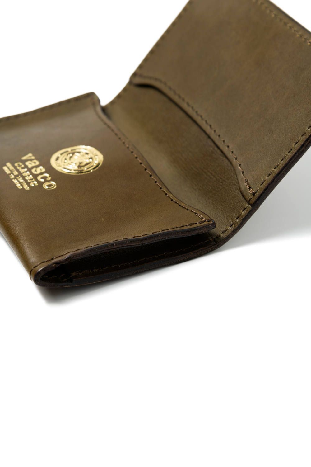 レザーカードケース [オリーブ] / LEATHER CARD CASE [VERDE]