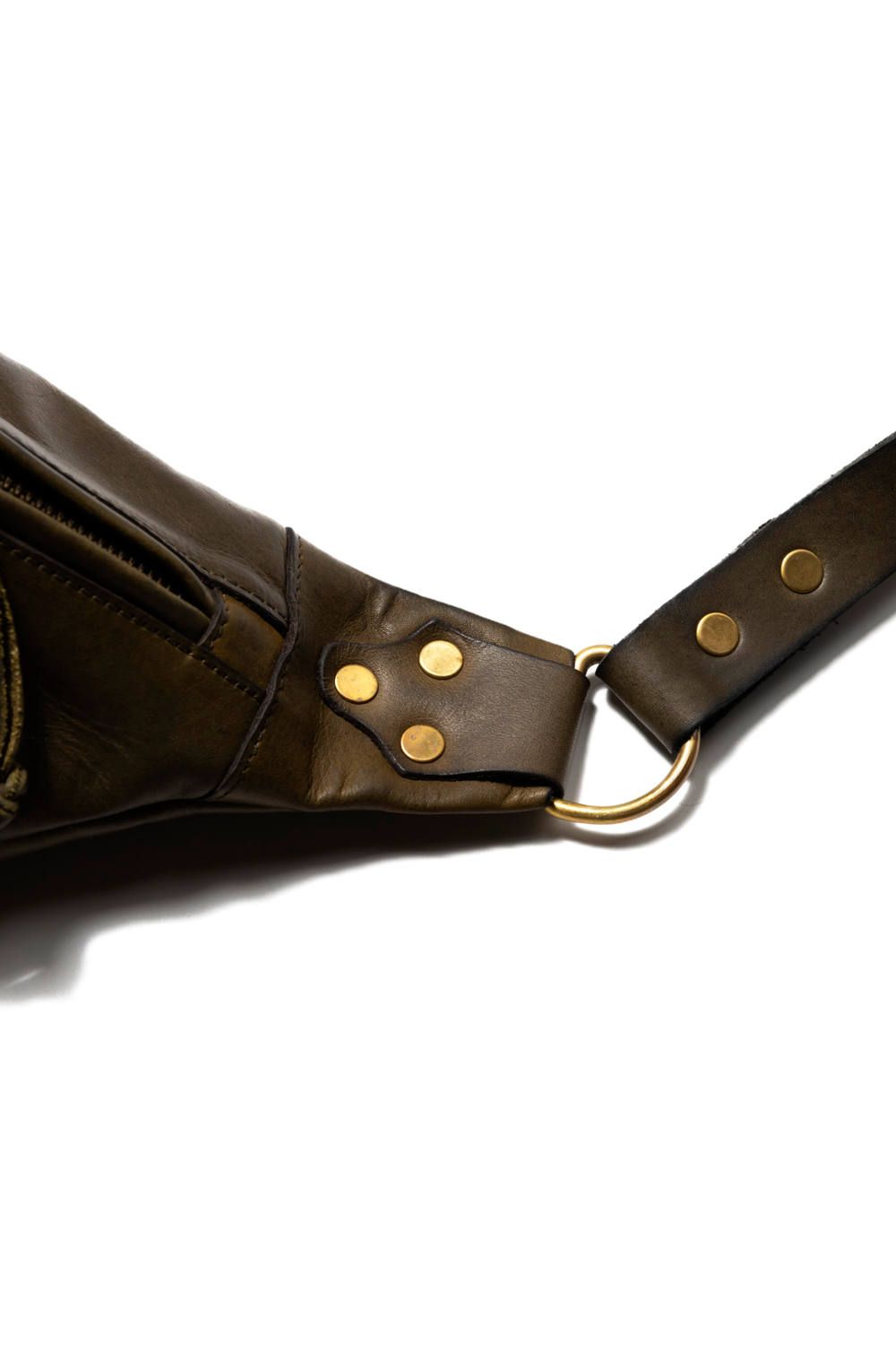 【25SS予約受付中｜12/17まで】レザーウエストバッグ [オリーブ] / LEATHER WAIST BAG [OLIVE]