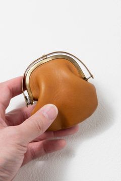 レザーボヤージュワンタッチコインケース [キャメル] / LEATHER VOYAGE ONE TOUCH COIN PURSE [MEAL]