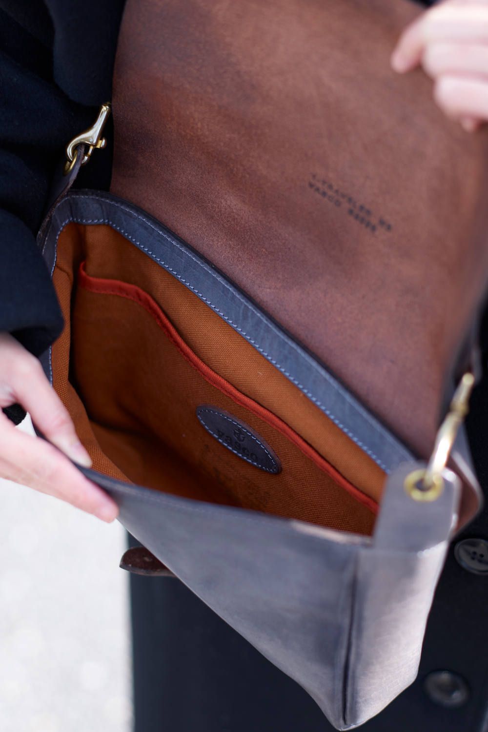 【25SS予約受付中｜12/17まで】レザー3WAYクラッチバッグ [グレー] / LEATHER 3WAY CLUTCH BAG [GRAY]