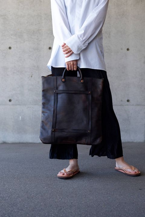 【ラスト1点 / 26SS】LEATHER HELMET 2WAY BAG [BLACK]｜ トートバッグ / リュック (2Way) / ブラック