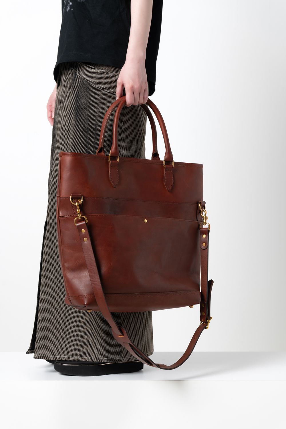 【ラスト1点 / 26SS】LEATHER NELSON 2WAY BAG [CAMEL] | ショルダーバッグ/ トートバッグ (2Way) [キャメル]
