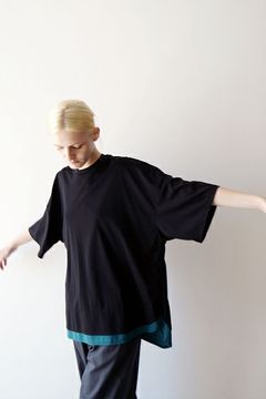 【25SS】two slit t-shirt [BLACK×BLUE GREEN]｜重ねスリットtシャツ / vu-cut-004