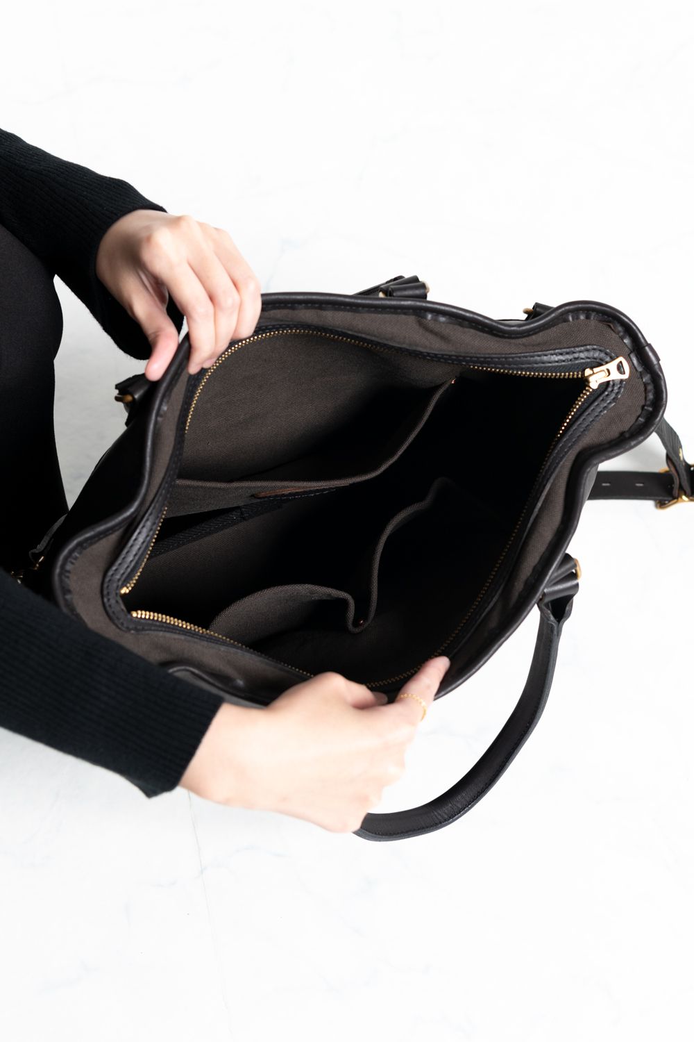 vasco - 【完売 / 25SS予約商品】LEATHER NELSON 2WAY BAG