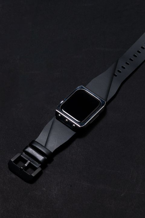 【ラスト1点】アップルウォッチケース | PERSONA [POLISH + SILVER COATING] - Apple Watch SE, 6, 7, 8, 9, 10, Ultra1, 2対応 / ペルソナ [ポリッシュ＋シルバーコーティング]