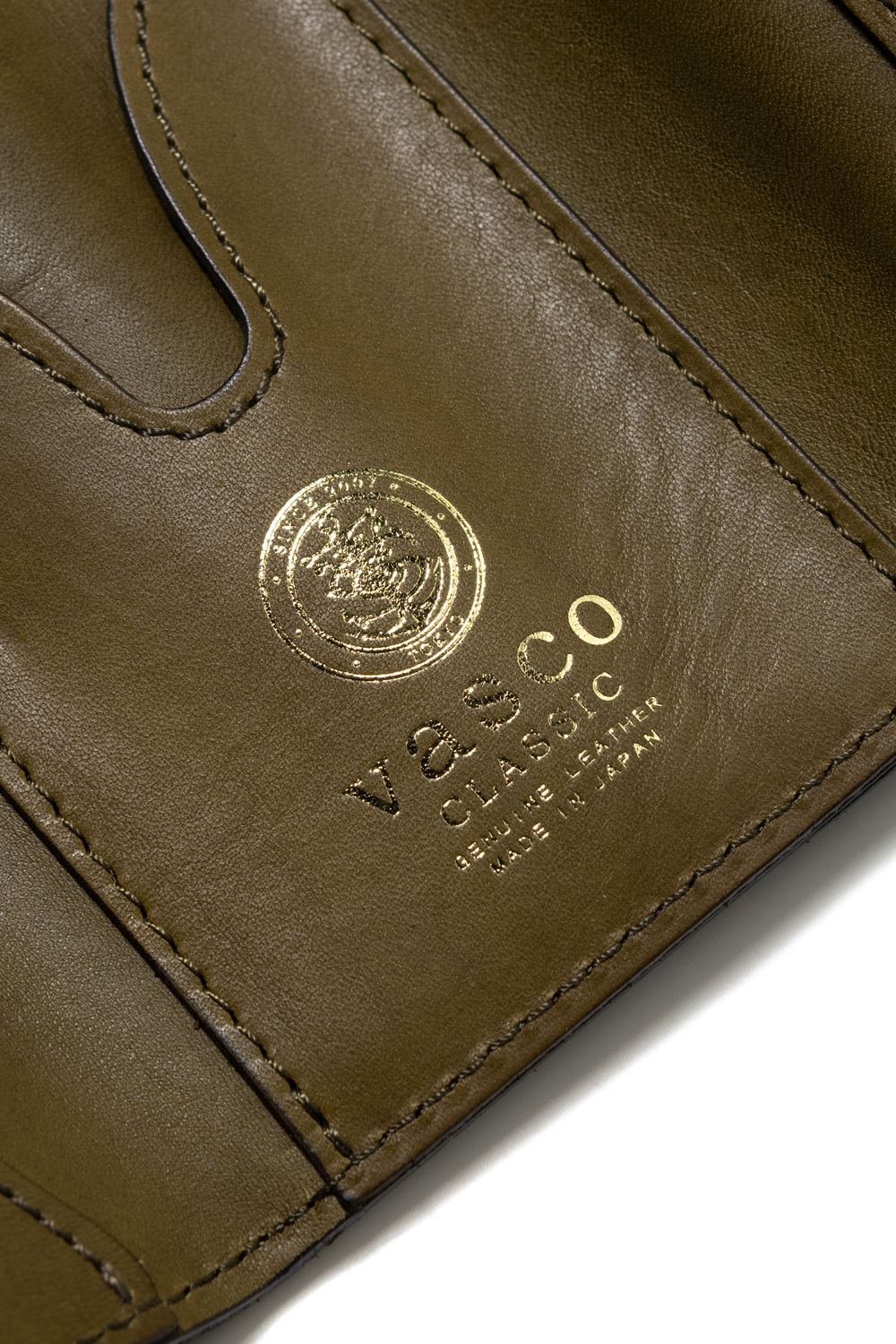 【25SS予約受付中｜12/17まで】LEATHER VOYAGE POCKET WALLET [VERDE] | ポケットウォレット (三つ折り) / オリーブ