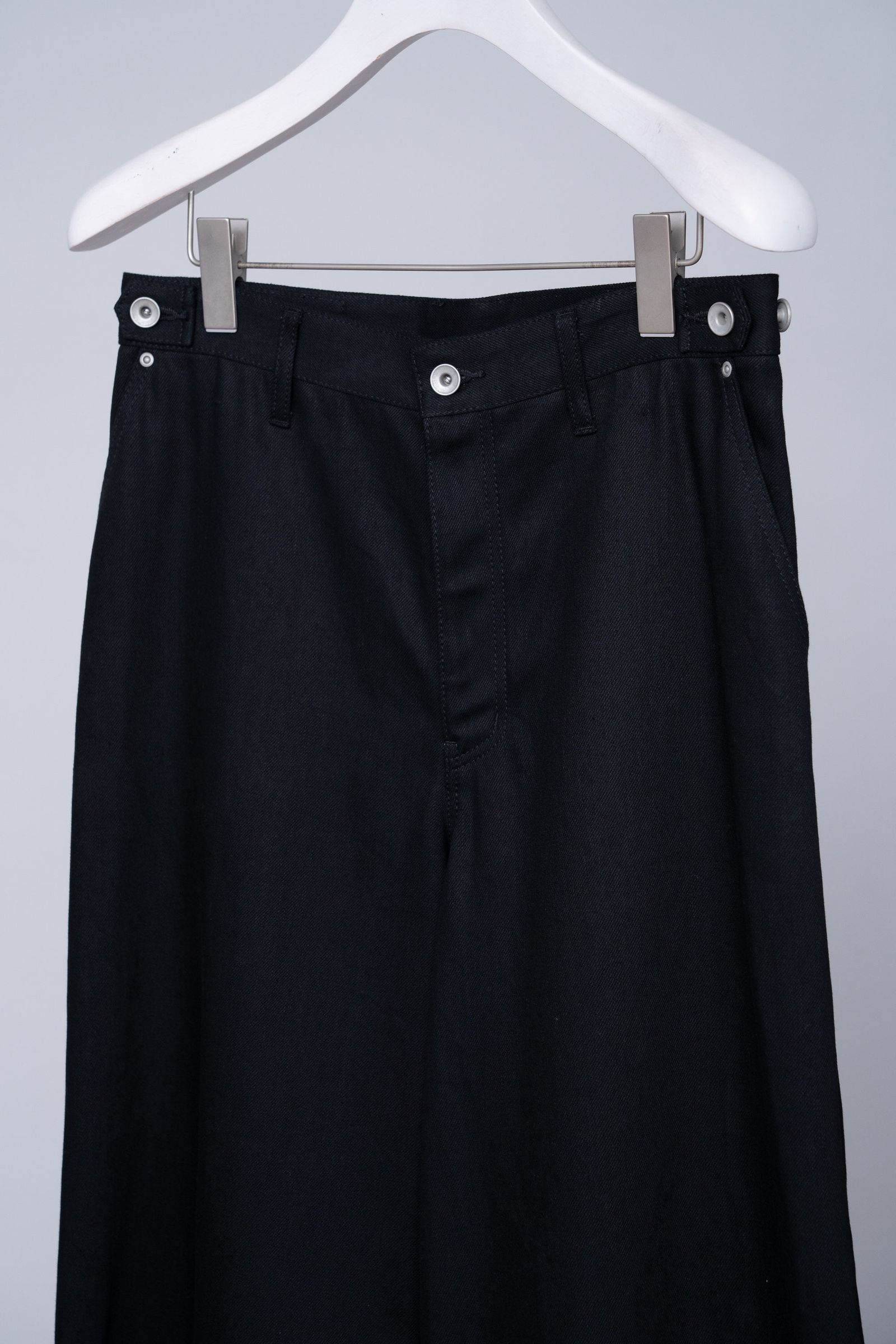 Slash Solid Denim [black]