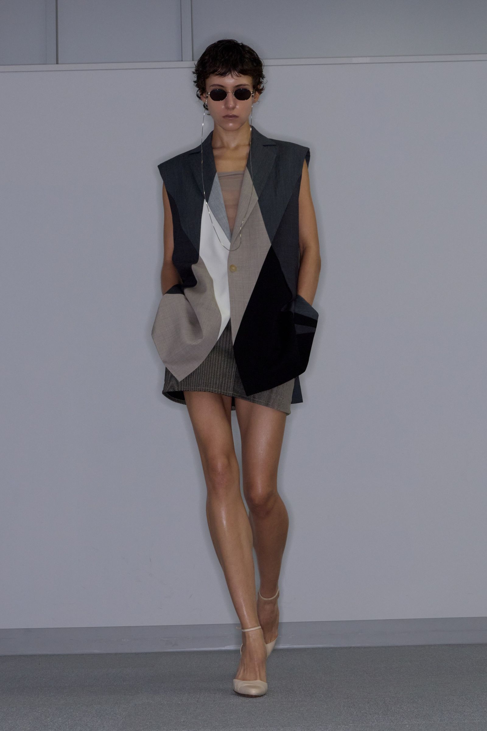 Winker Sleeveless Jacket [black-m]