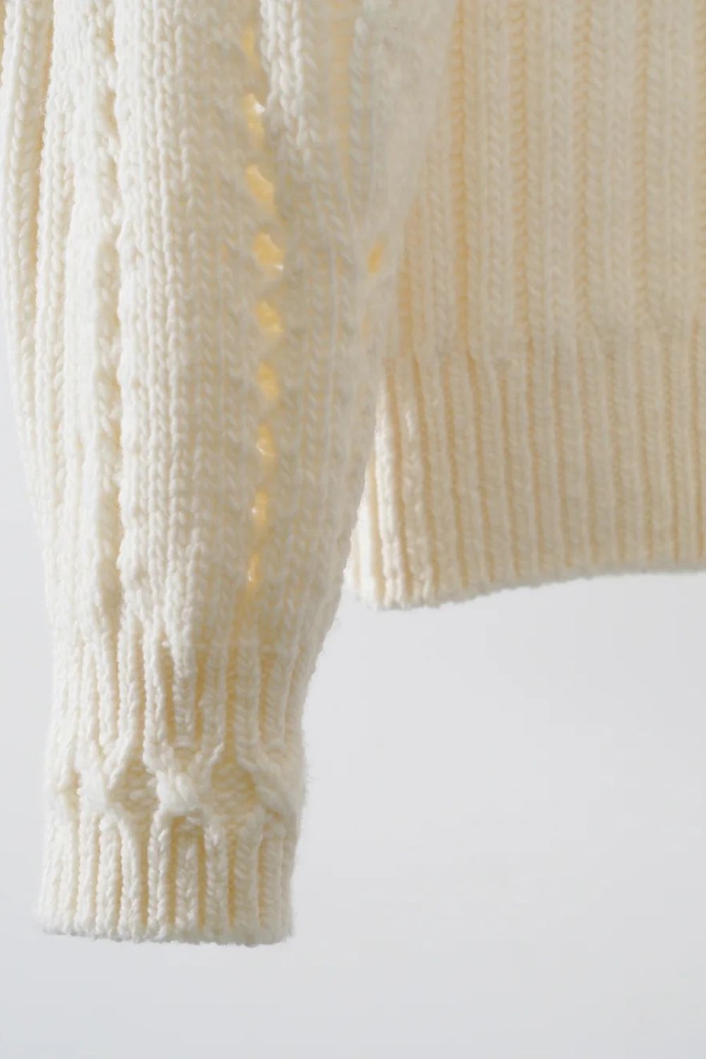 【アーカイブ展 / 1.18まで】Allele Cable Sweater [ivory] - アレルケーブルセーター [アイボリー] / FW25KN05
