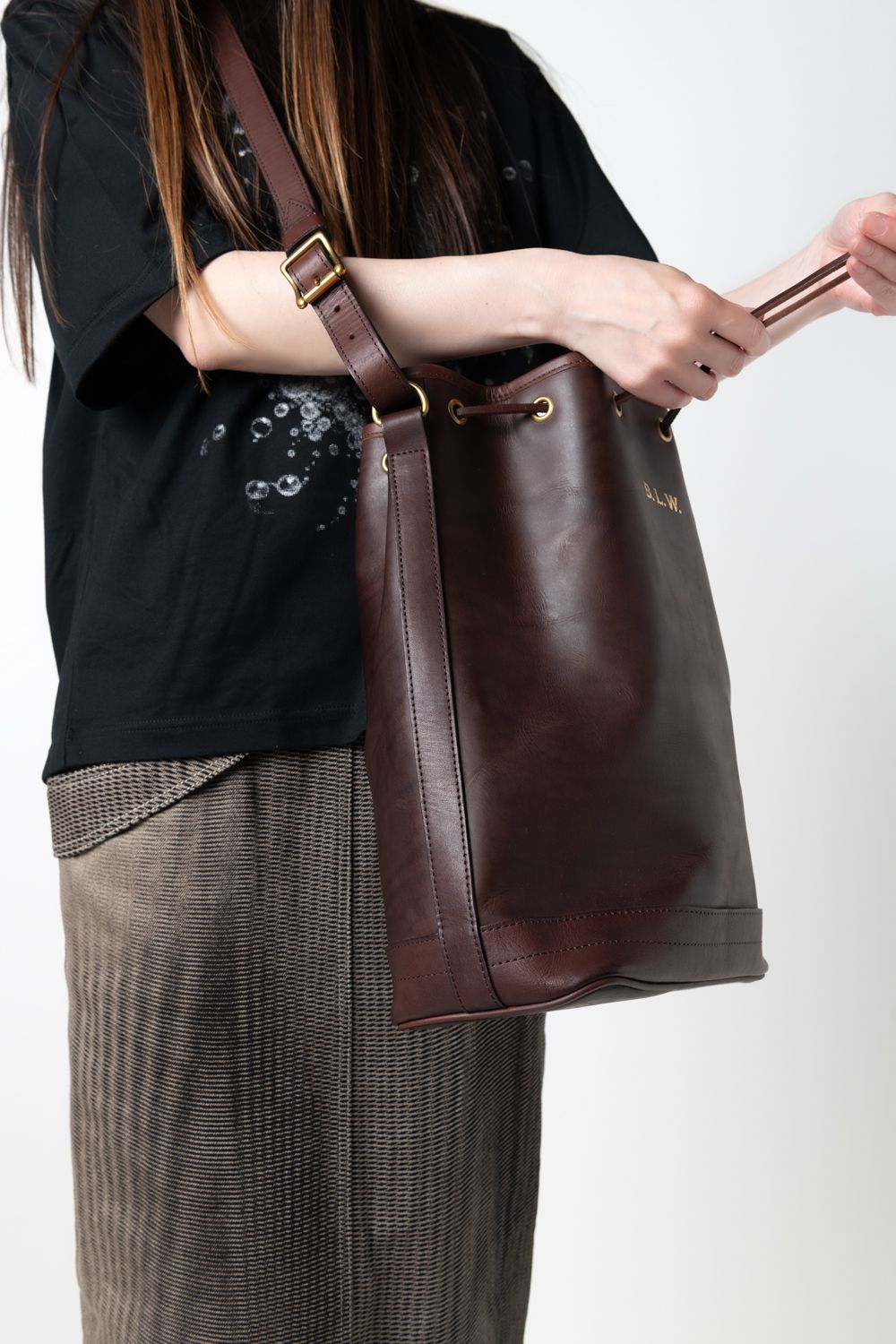 【ラスト1点 / 26SS】LEATHER WANDER PURSE BAG [BROWN] / レザーショルダーバッグ [ブラウン]