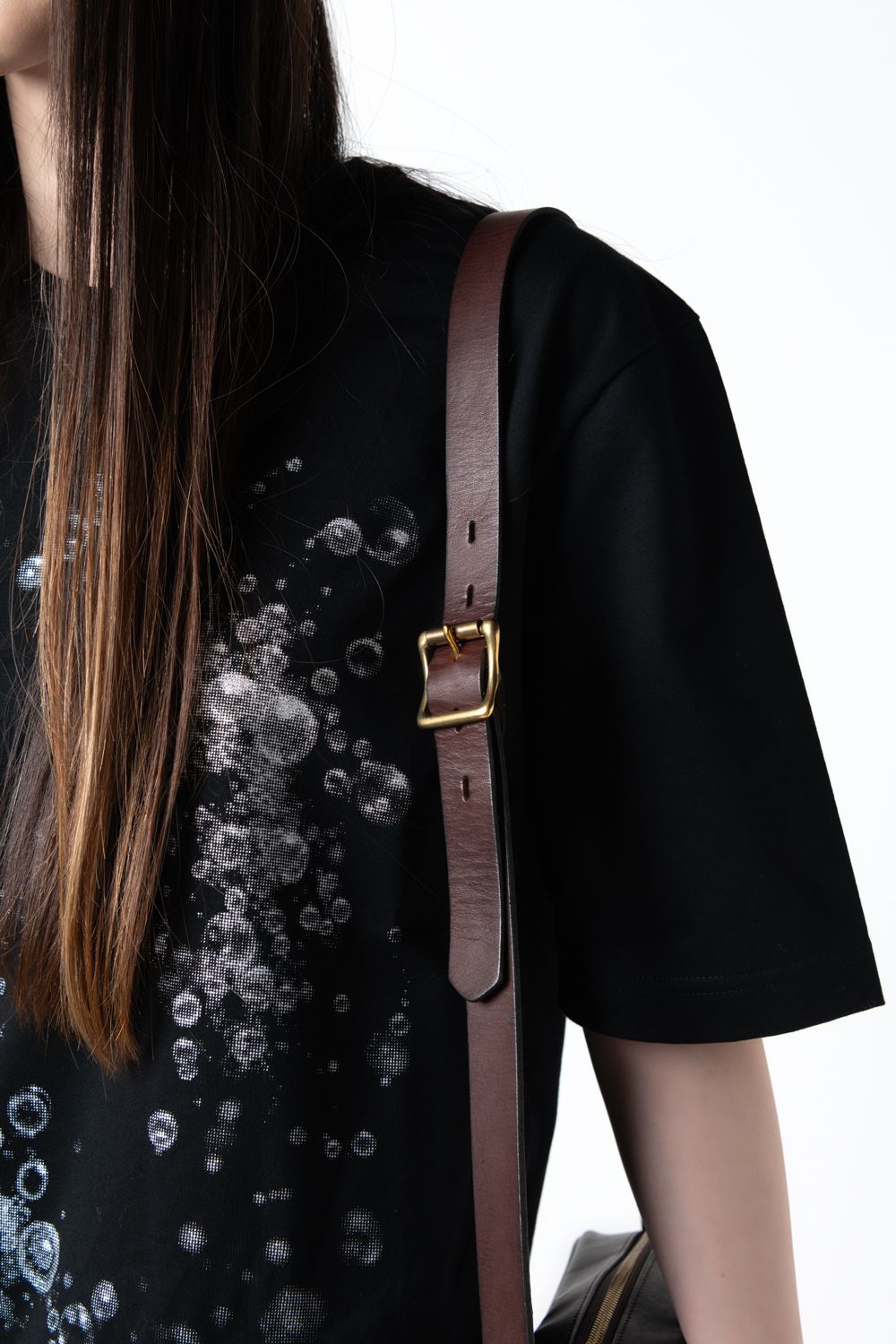 【ラスト1点 / 25SS】LEATHER  WANDER SHOULDER BAG [BROWN] / レザーワンダーショルダーバッグ [ブラウン]