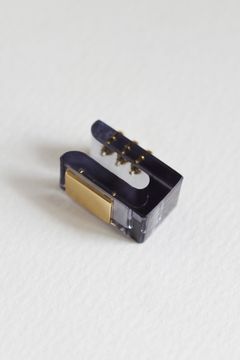 Gray "Utate" G / グレー ユータテ ゴールド
