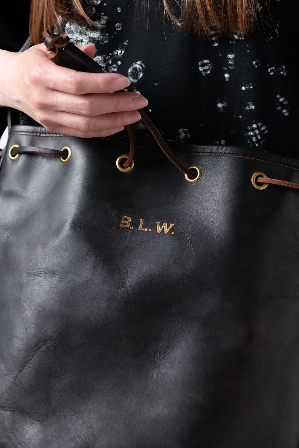 【ラスト1点 / 26SS】LEATHER WANDER PURSE BAG [BLACK] / レザーショルダーバッグ [ブラック]