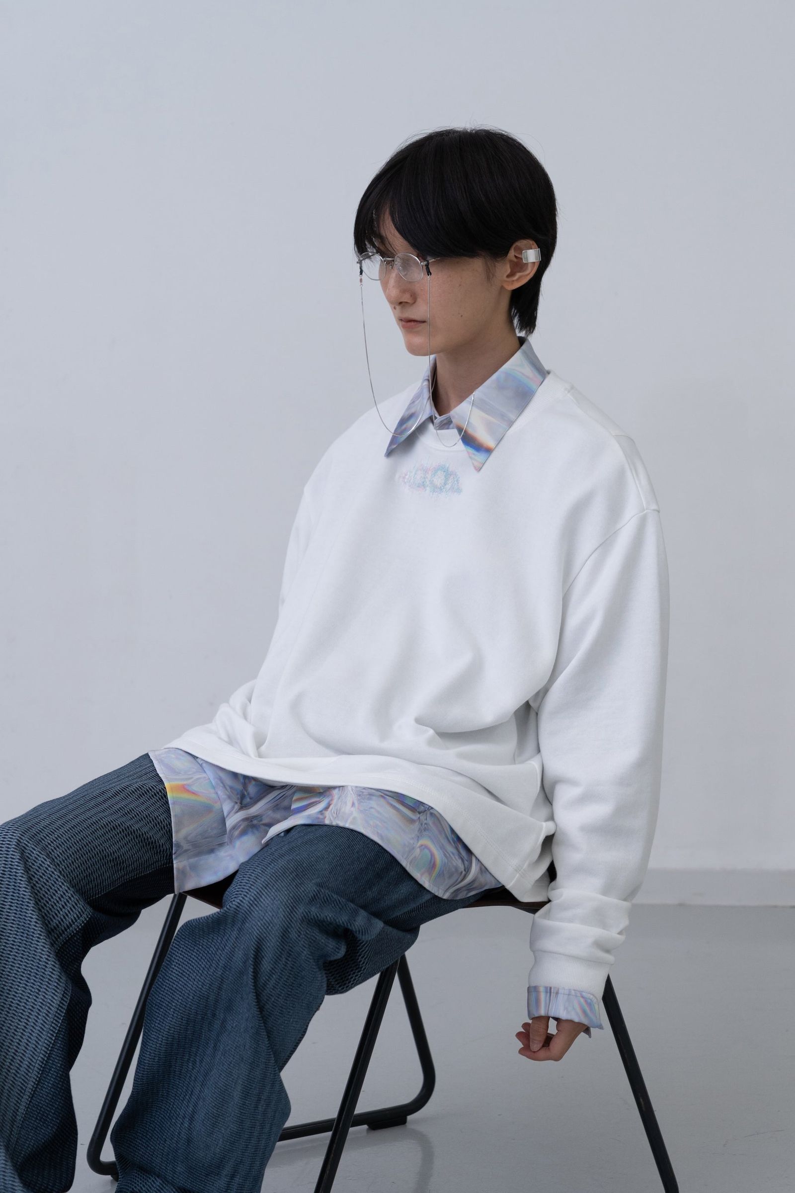 Winker Embroidery Sweat Shirt [white]