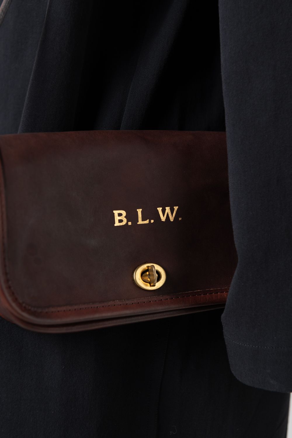 【ラスト1点 / 25SS】LEATHER CARRY SHOULDER BAG [BROWN] | レザーミニショルダーバッグ / ブラウン