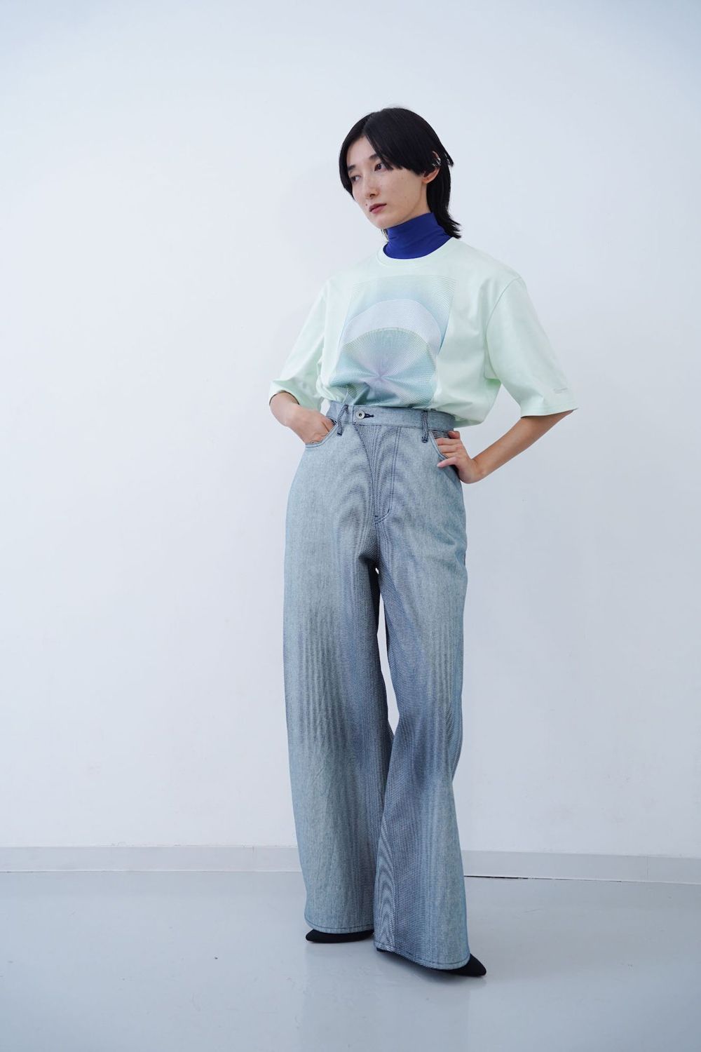 【ETRO】 フローラルジャカードパラッツォトラウザーズ★送関込 ETRO フローラル柄 ジャガード ジャケット L20579 - メルカリ