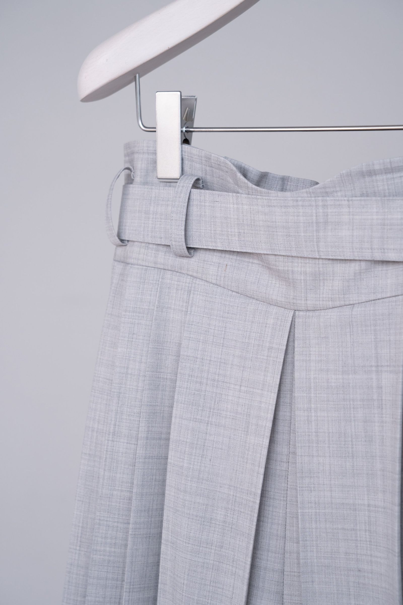 Hak Pleats Pants U [grey]