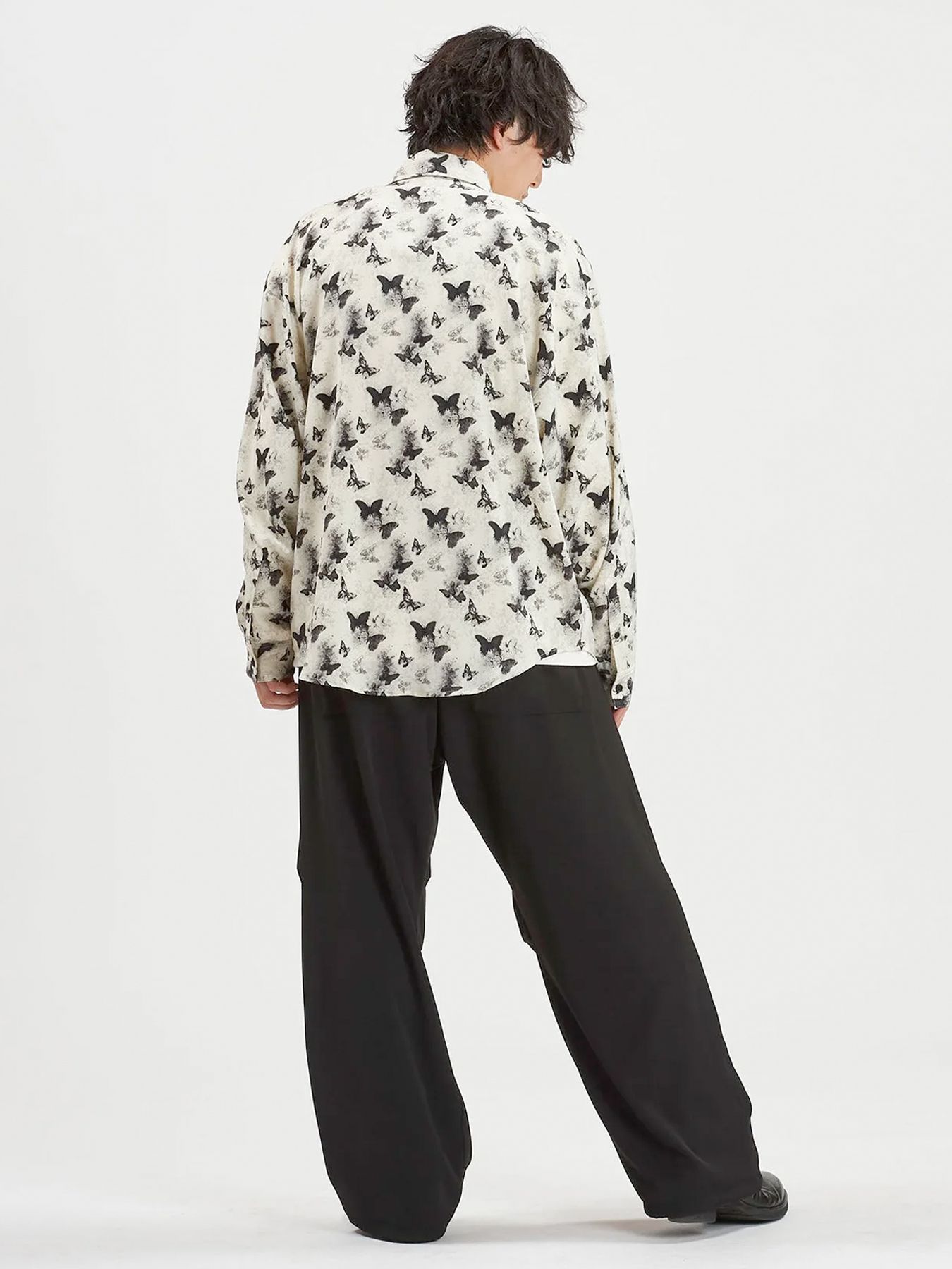 ネクタイ付ネックギャザー BIG シャツ / ホワイト【NOID.】