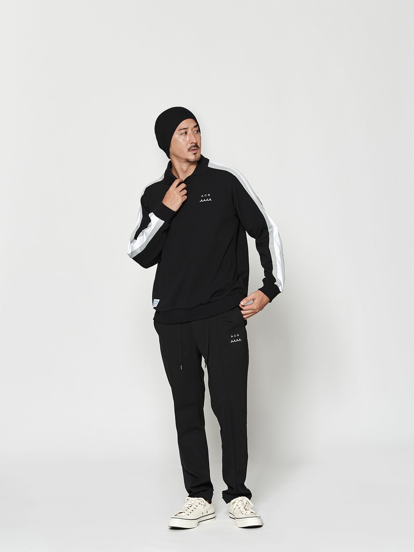 【予約品 10月9日(木) 締切】muta Polo Crewneck / 衿付スウェット / ブラック【Acanthus × muta MARINE】