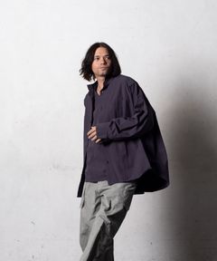 【予約品10月20日(日）締め】 NOVARRA / シャツ / ダークパープル Vネックノースリーブ付き