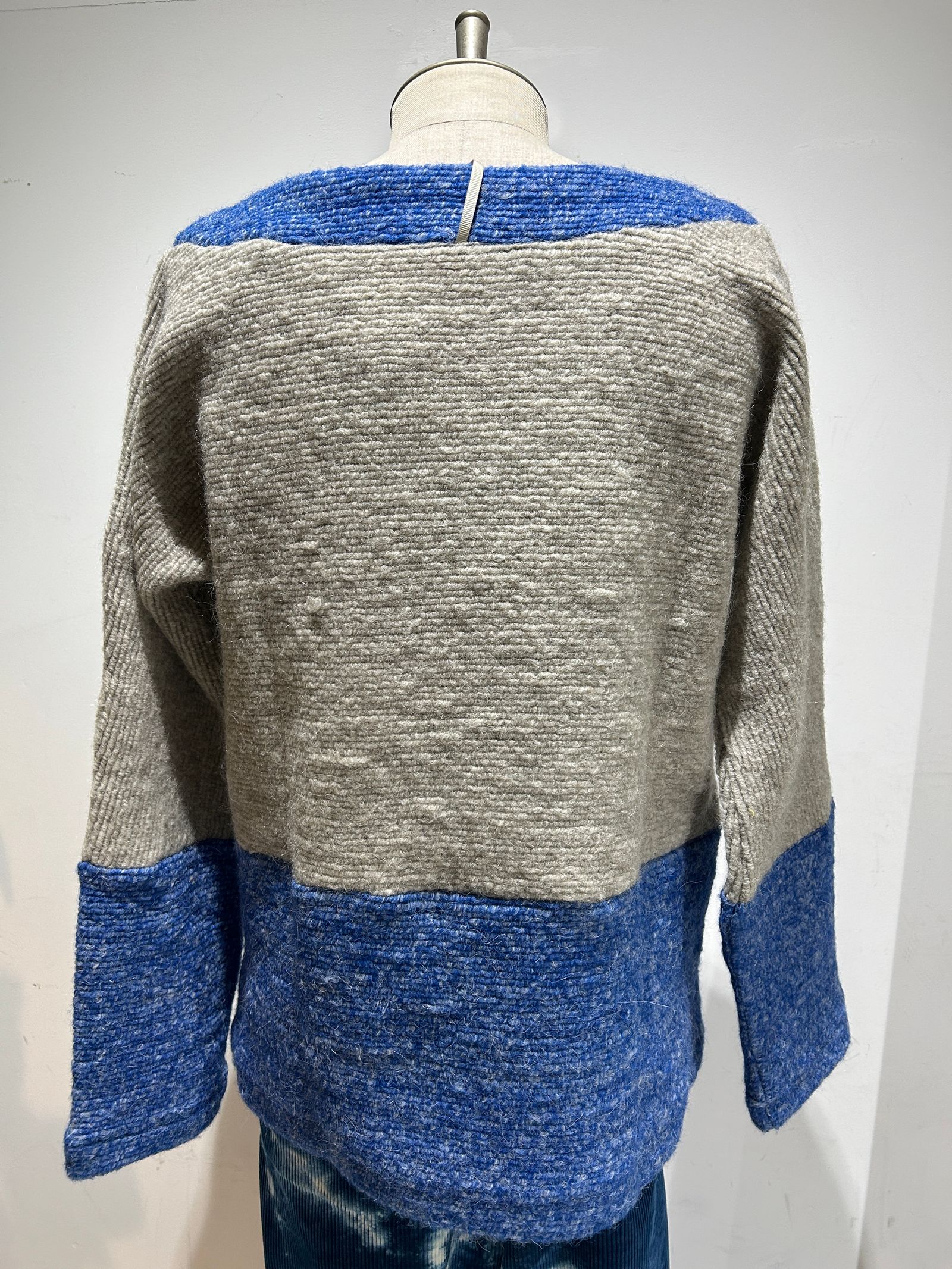 イタリア素材のカットニット切り替えボートネック【A(LeFRUDE)E】