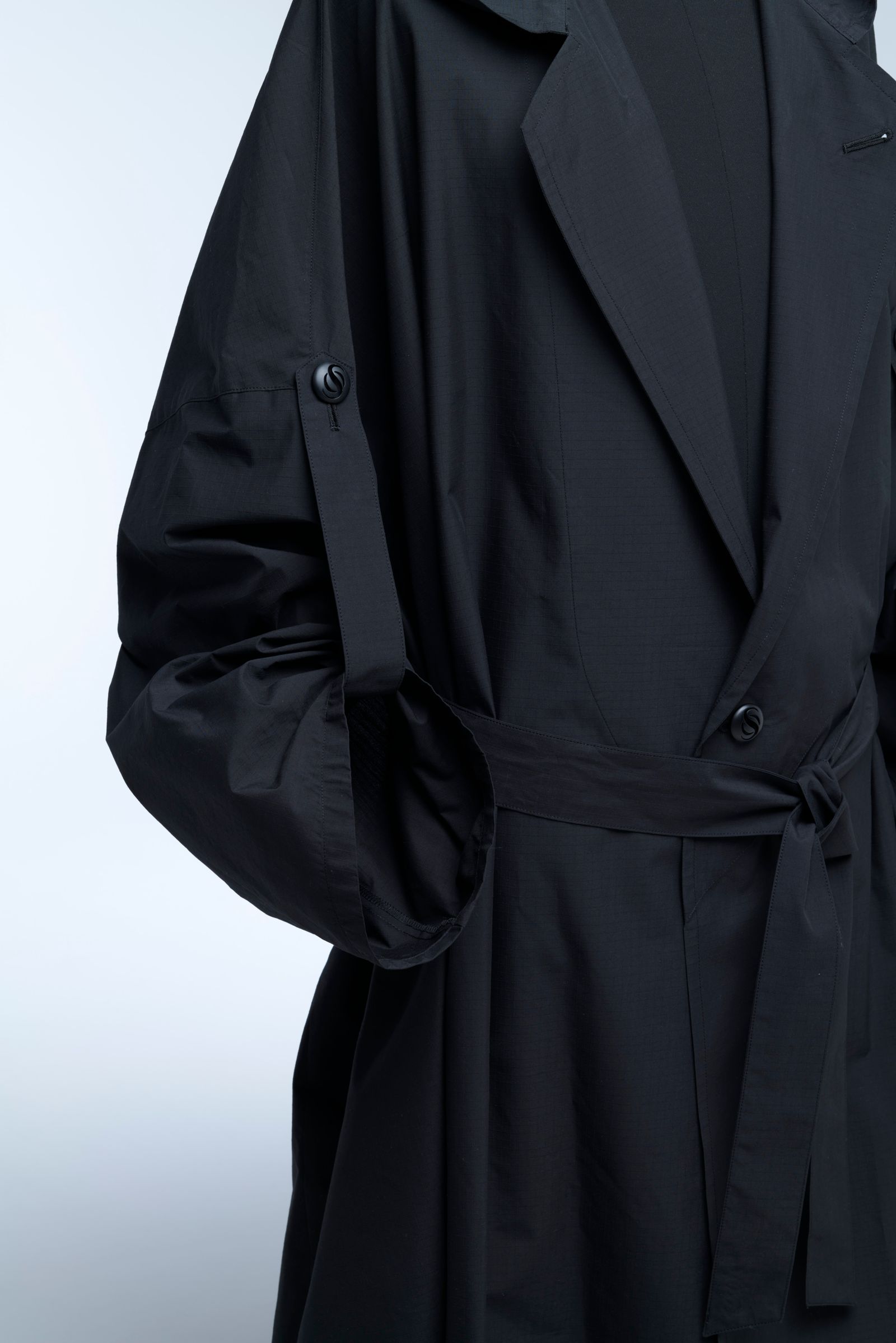 《予約品4月23日18時締め》 HAORI-Hoodie / 羽織  / ブラック 【THE ONENESS】 6月中入荷予定