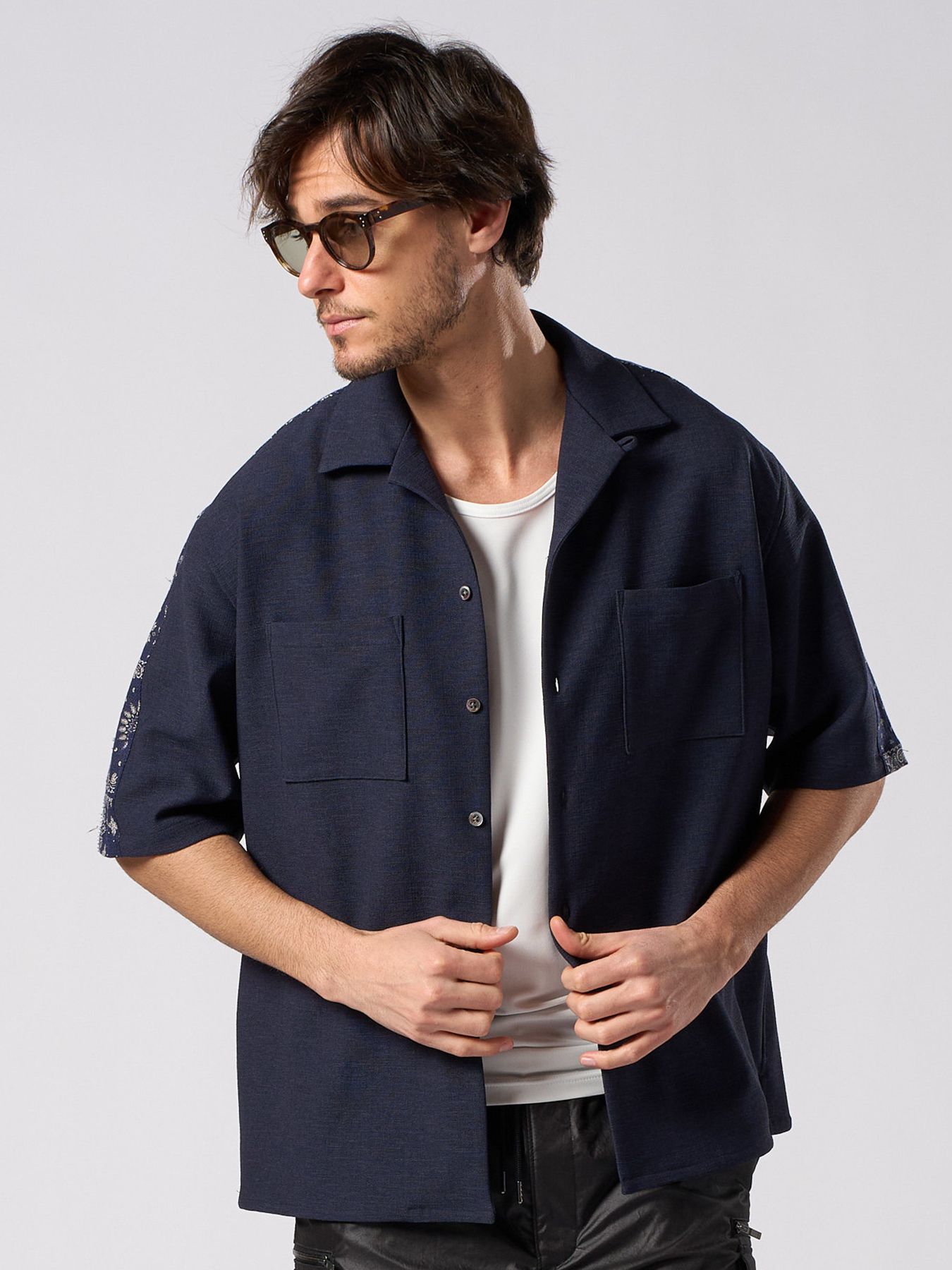 【予約品 1月25日(日) 締切】bandana print panel open shirt / バンダナプリントパネル オープンカラーシャツ / ネイビー