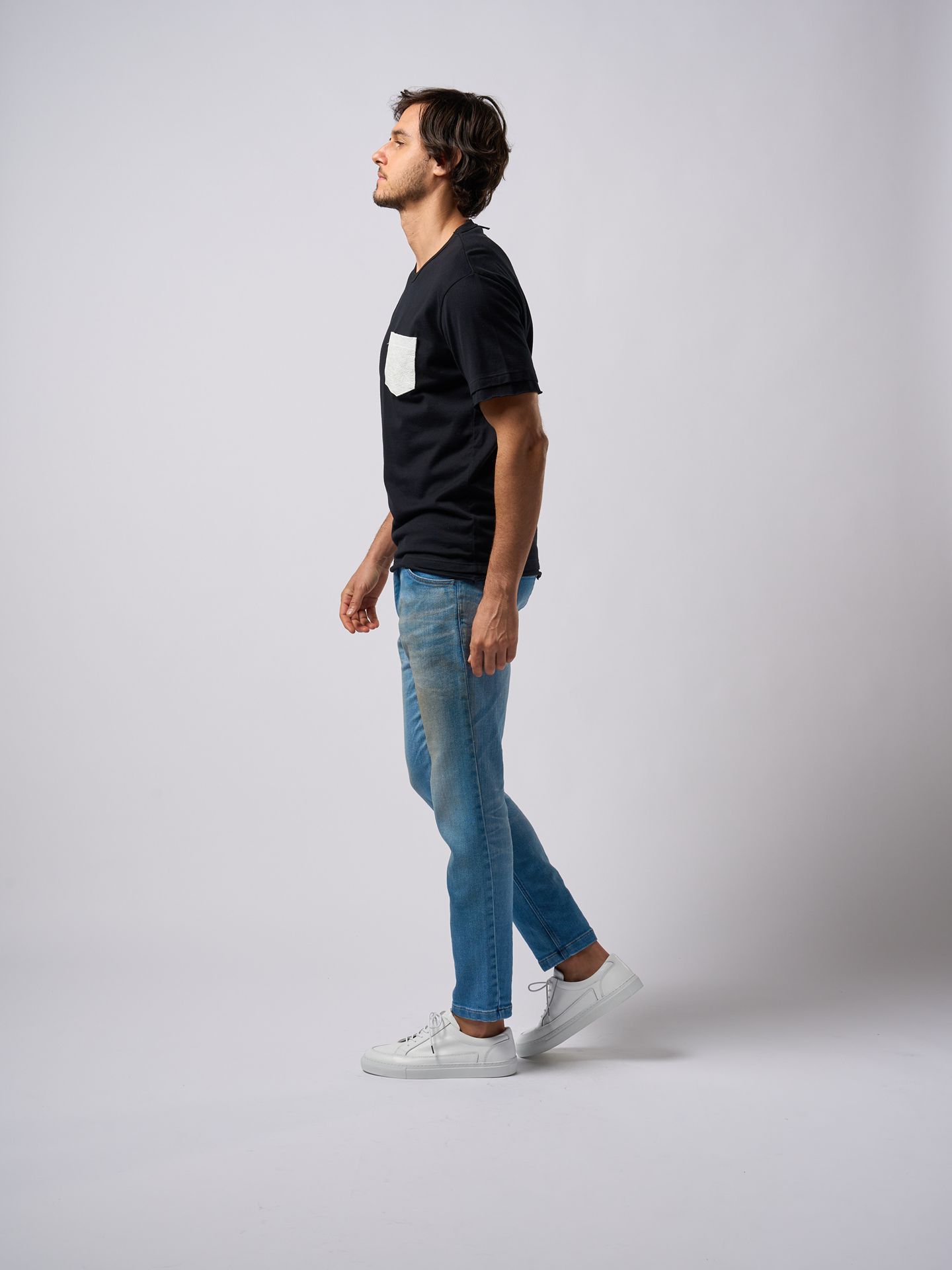 【予約品9月19日 10時締め】 crash leather pocket Tee  / Tシャツ / ブラック・ホワイト