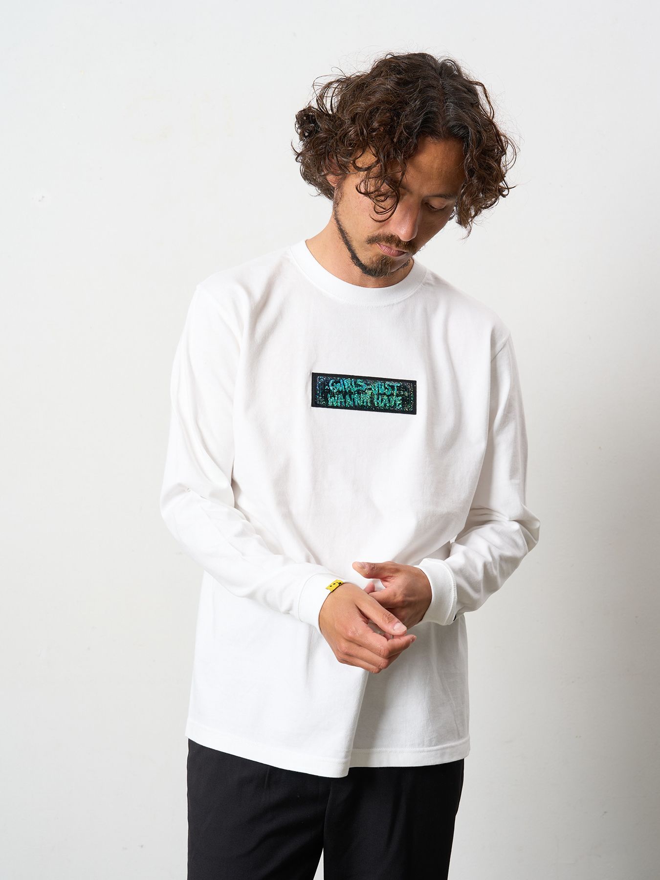 【予約品 5月8日(木) AM10時 締切】 5.6ozコットン天竺 スターグラムハート＆シークインLS Tシャツ / ホワイト